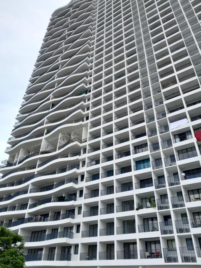 The Landmark Comfort Relax Spacious Sea View By Iz Tanjung Tokong المظهر الخارجي الصورة